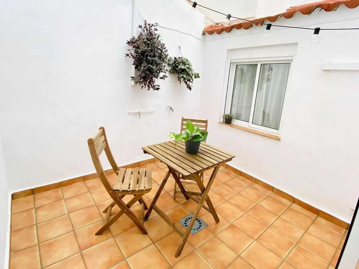 Monkeys Apartments Los Viajantes Seville 0*,